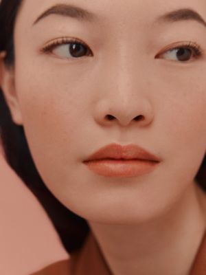 Poppy lip shine, View: Worn, worn, view 5 of 7