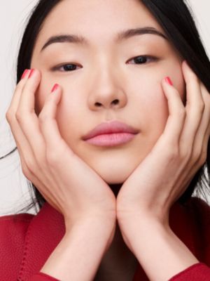 爱马仕手部系列指甲油（30号）, 视图: 图片：产品佩戴, worn, 当前为第4张（共7张）