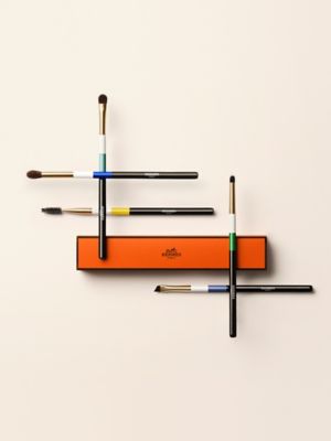 Precise blending brush, L'Estompeur de precision, View: front, front, view 3 of 3