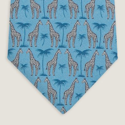 Giraffes tie