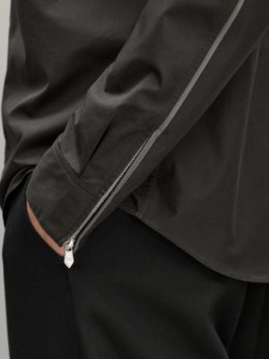 撞色细节直筒衬衫, 视图: 图片：产品佩戴, worn, 当前为第5张（共6张）
