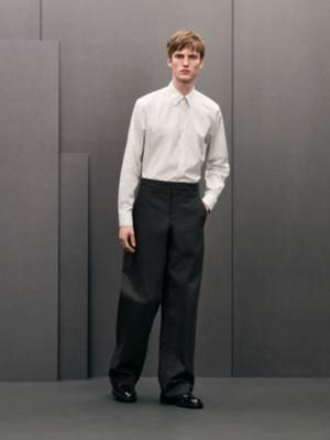 "Quadrigalop" straight cut shirt with Louis collar