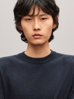 "Maillon Chaine d'Ancre" crewneck cashmere sweater, View: Worn, worn, view 3 of 6