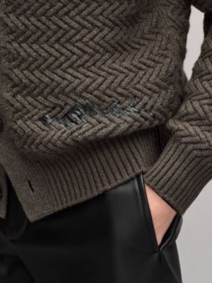 “Tressage cuir”纽扣开衫, 视图: 图片：产品佩戴, worn, 当前为第5张（共5张）