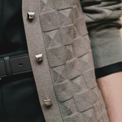 “Medor”长袖开衫，当前为第2张（共6张）