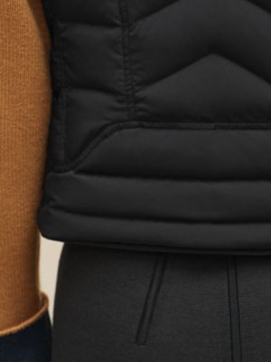 Reversible sleeveless jacket, View: Worn, worn, view 7 of 8