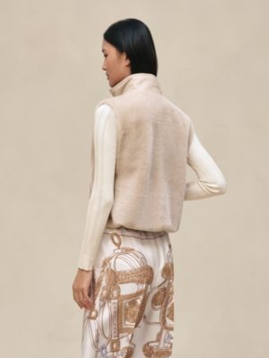 无袖短款背心, 视图: 图片：产品佩戴, worn, 当前为第4张（共7张）