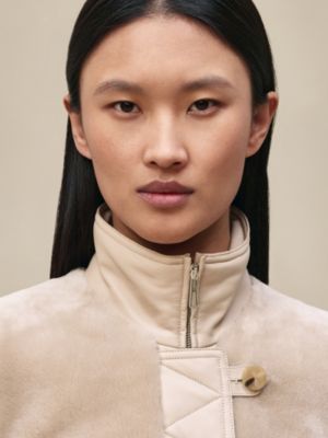 无袖短款背心, 视图: 图片：产品佩戴, worn, 当前为第5张（共7张）