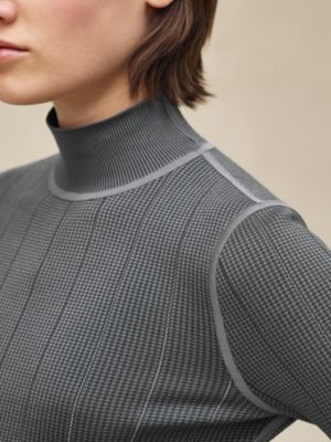 长袖套头衫, 视图: 图片：产品佩戴, worn, 当前为第4张（共5张）