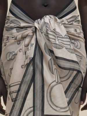 "Cahier du Colporteur" maxi pareo, View: Worn, worn, view 3 of 4