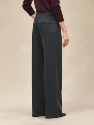宽松长裤, 视图: 图片：产品佩戴, worn, 当前为第3张（共5张）