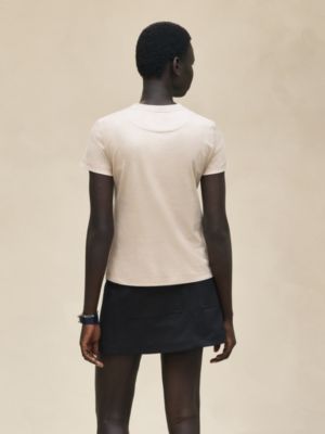刺绣口袋T恤, 视图: 图片：产品佩戴, worn, 当前为第3张（共4张）