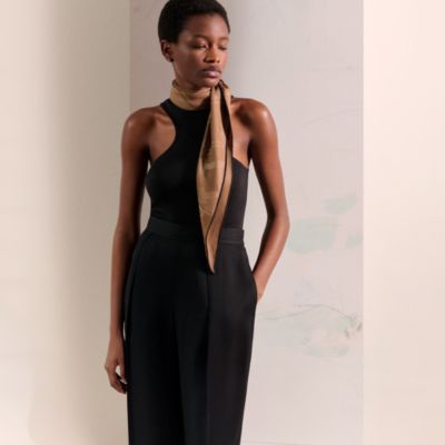 “新藏书章”菱形巾