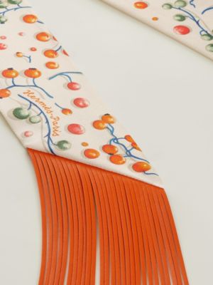 Red Berries leather fringes Twilly, View: Detail, detail, view 3 of 3