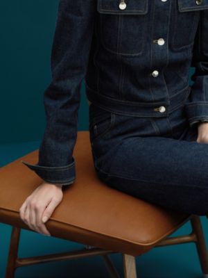 Les Necessaires d'Hermès “carre d'assise”方凳，高款65, 视图: 图片：产品佩戴, worn, 当前为第3张（共3张）