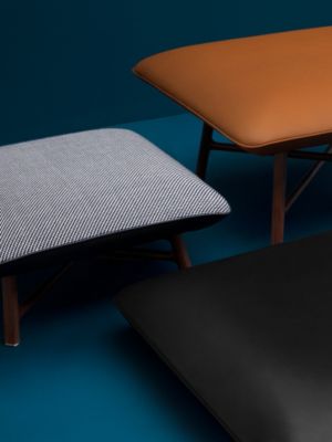 Les Necessaires d'Hermès “carre d'assise”方凳，高款65, 视图: 正面图, front, 当前为第3张（共3张）