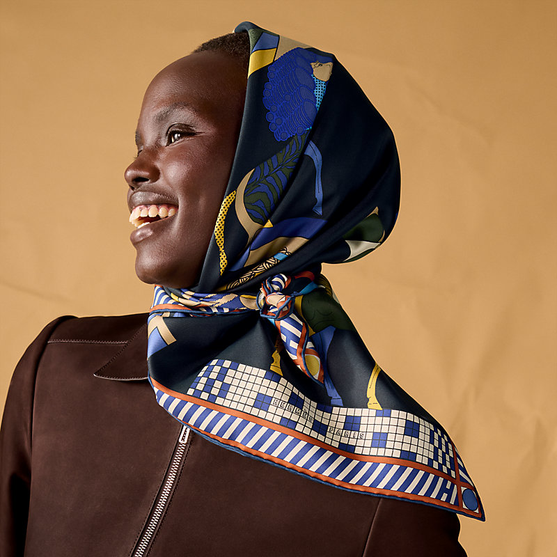 A Toute Allure scarf 90