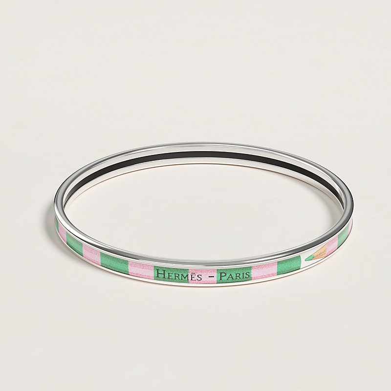 A Vos Crayons bangle