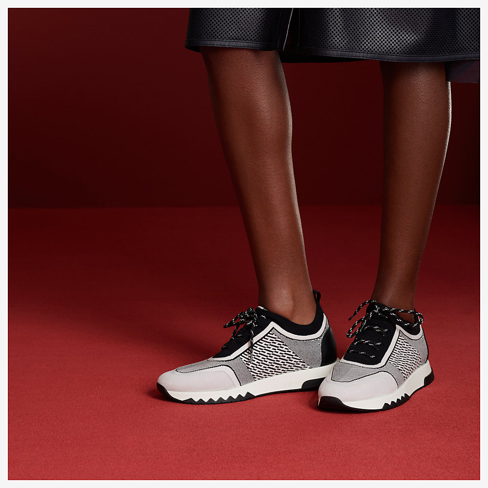 skating shoes under 1000