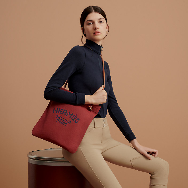Aline grooming bag