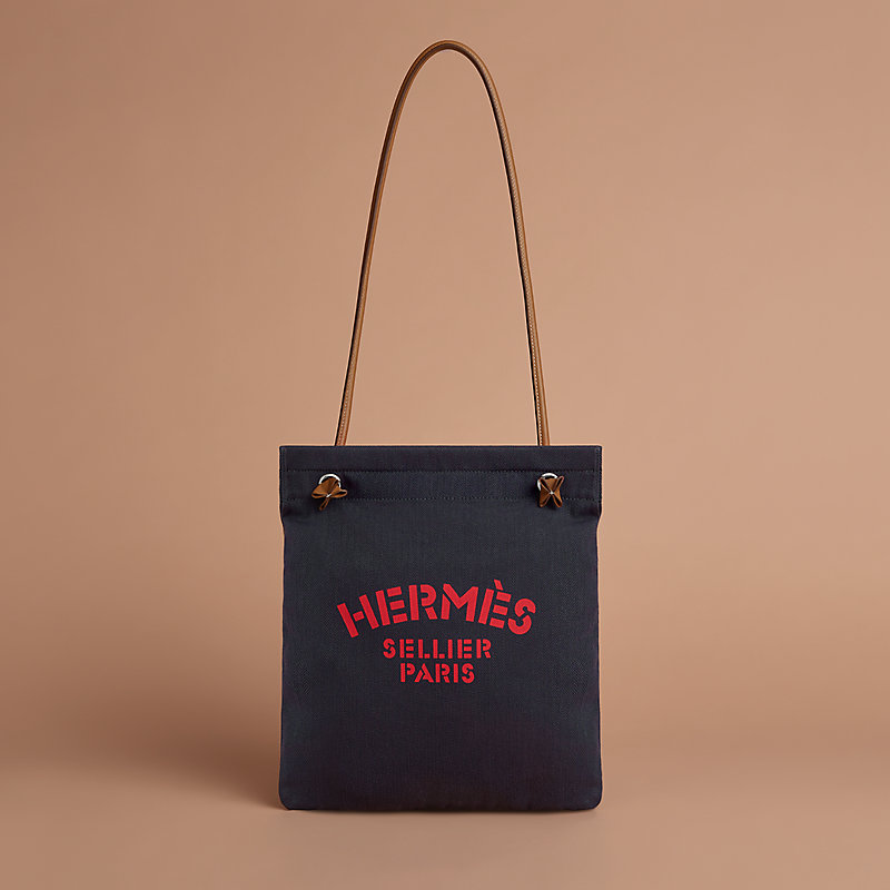 Aline grooming bag