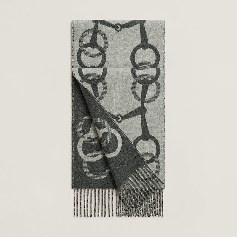 Any Mors scarf
