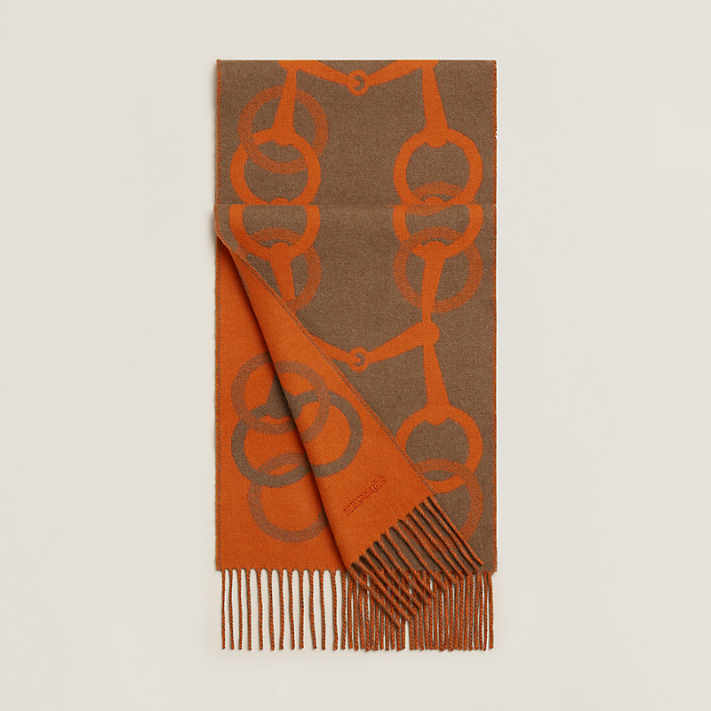 Any Mors scarf
