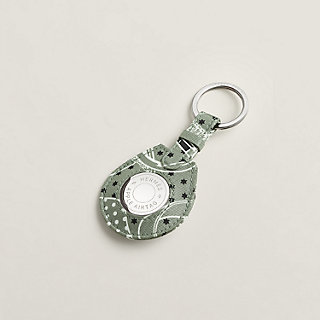 Apple AirTag Hermès key ring Bandana Eperon d'Or | Hermès Mainland