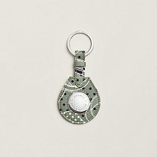 apple-airtag-hermes-key-ring-