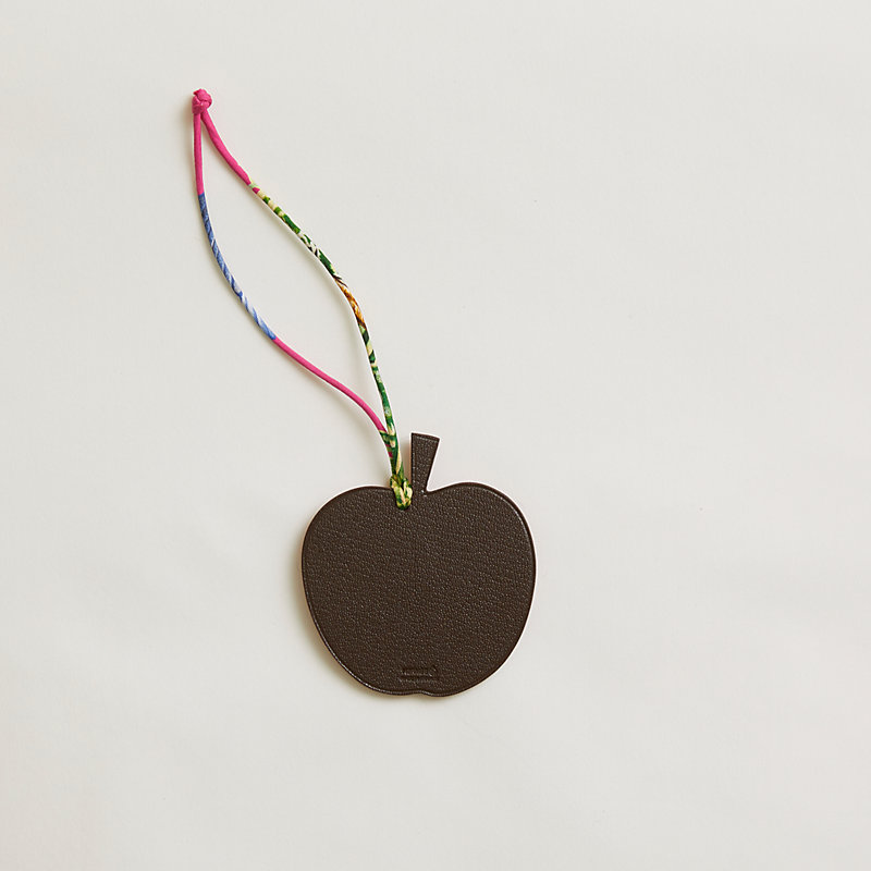 Apple and leaf charm