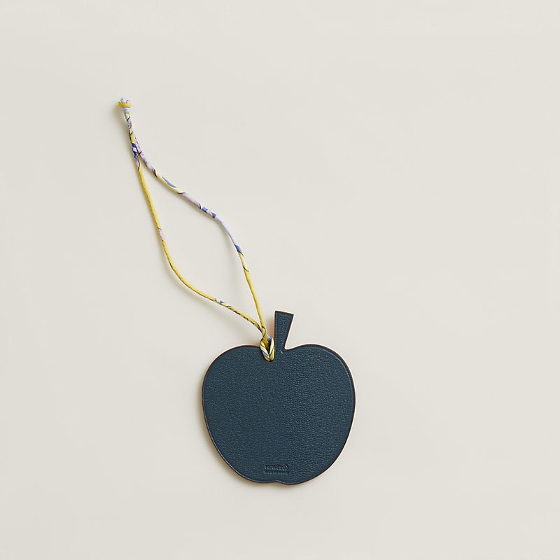 Apple and leaf charm