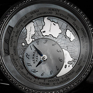 Arceau Le Temps Voyageur watch, Large model, 38 mm | Hermès