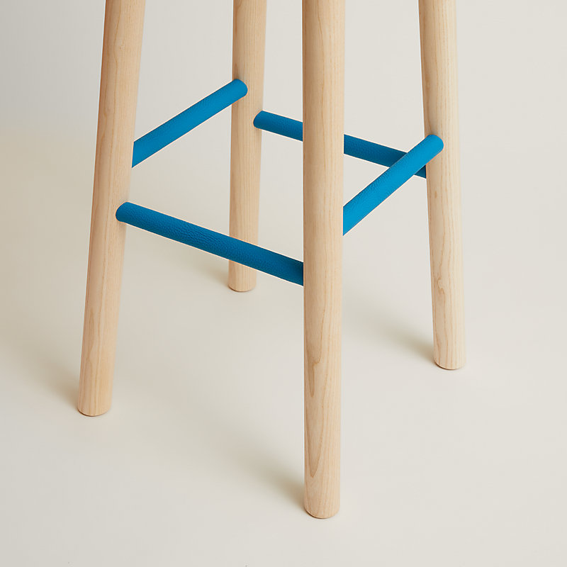 Ash tree stool GM