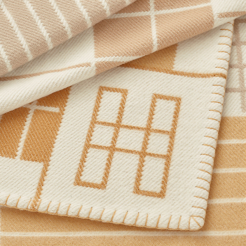 Atelier d'Artiste blanket