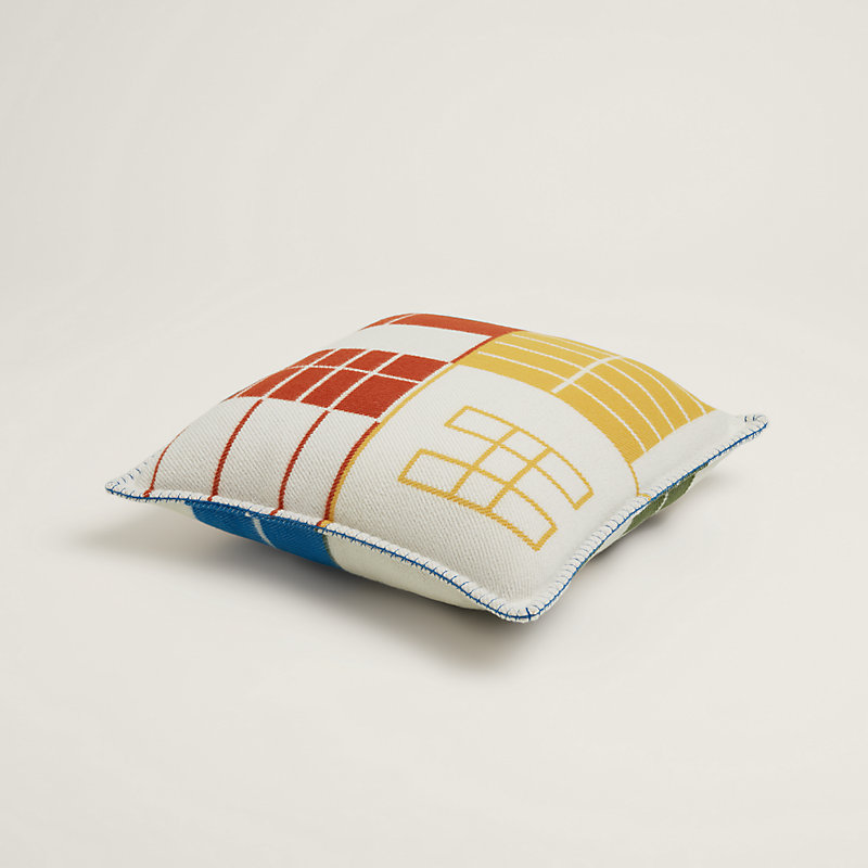 Atelier d'Artiste pillow