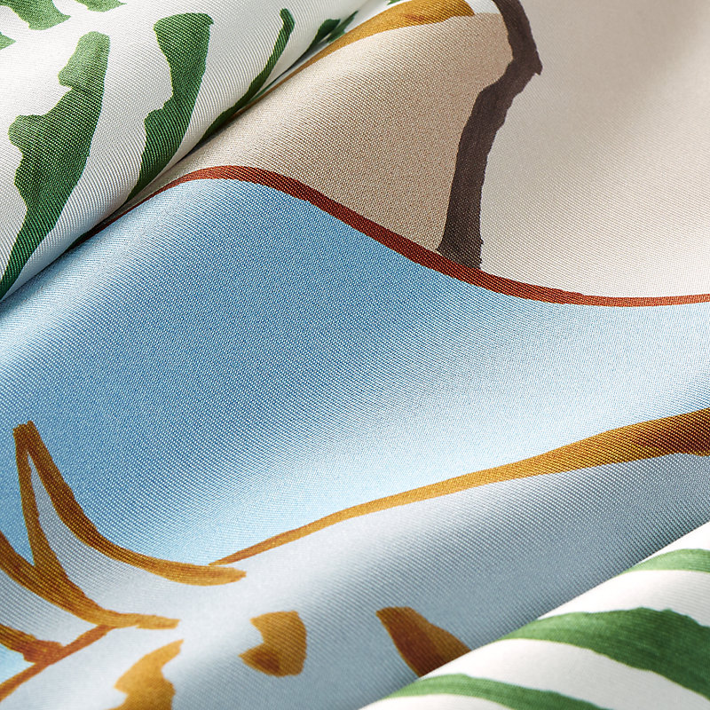 Au Triple Galop double face scarf 90, View: , view 7 of 7