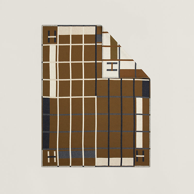 Avalon Clairiere Square blanket