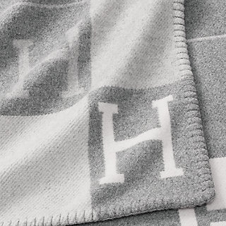 hermes avalon iii blanket