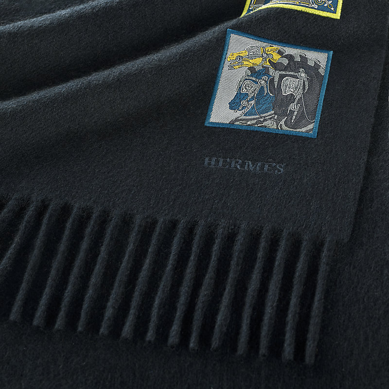 Badges Soie scarf