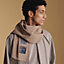View: Worn, Badges Soie scarf