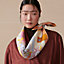 View: Worn, Bagage a Main scarf 90