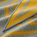 View: Detail, Blason triangle Scarf