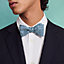 View: Worn, Boucles en Vrac bow tie