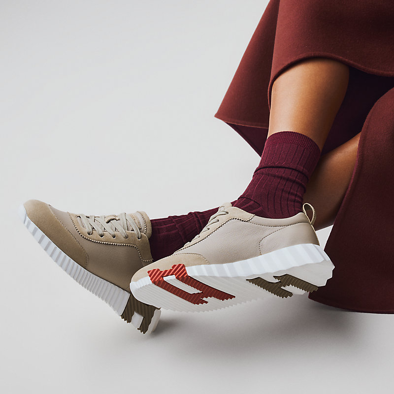 Bouncing sneaker