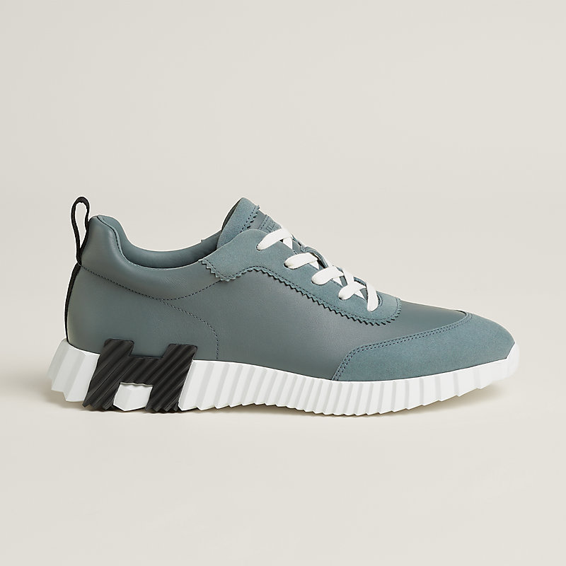 Bouncing sneaker