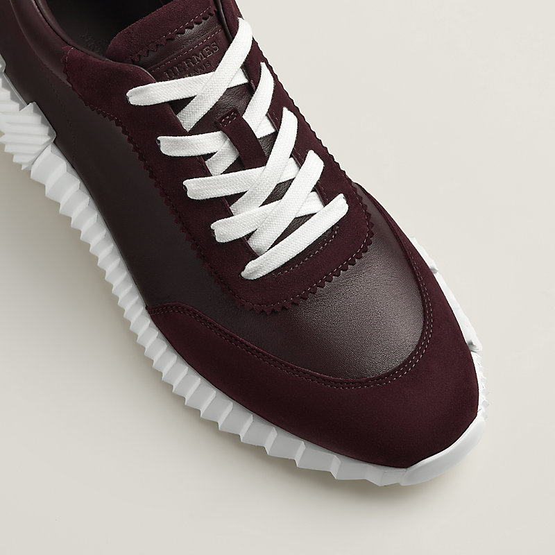 Bouncing sneaker