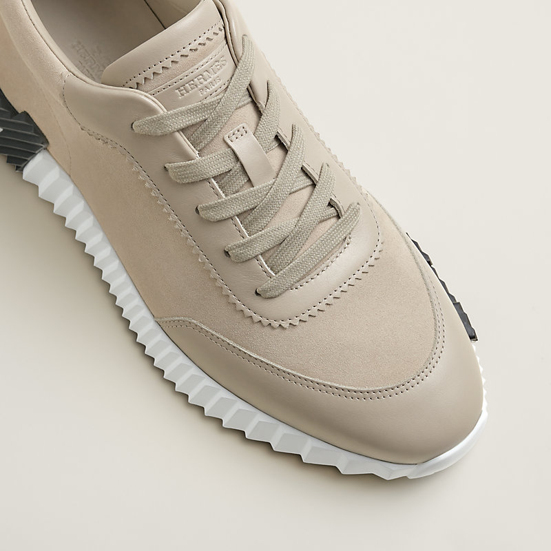 Bouncing sneaker