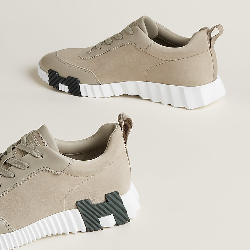 Bouncing sneaker