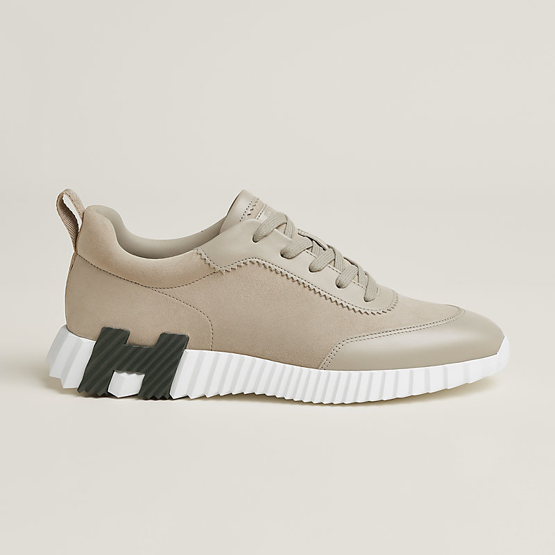 Bouncing sneaker