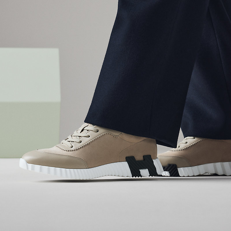 Bouncing sneaker